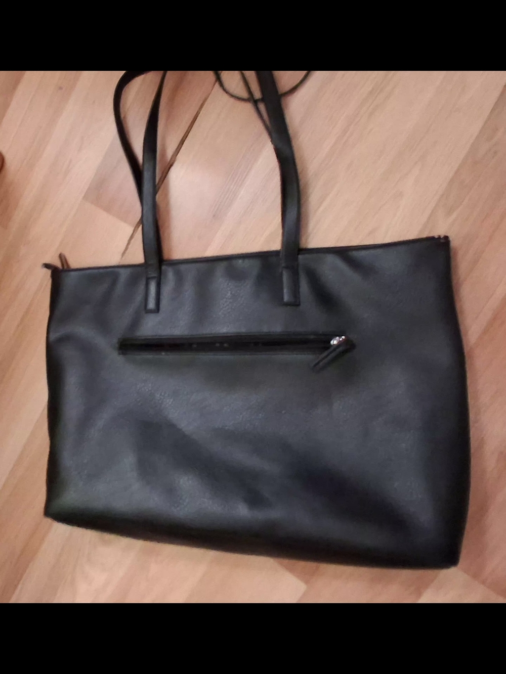 ROOTS 73 Black Tote Bag 🖤 - Picture 3 of 11